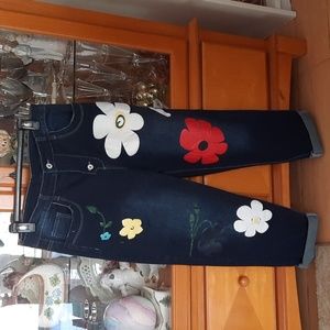 Fun flower jeans